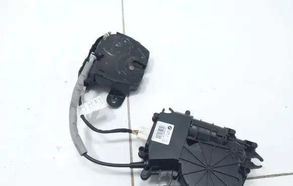 BMW X1 F48 F49 Tailgate/trunk/boot lock/catch/latch 16367210