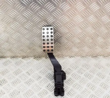 Mercedes-Benz A W177 Accelerator throttle pedal A1773002100 6PV012934