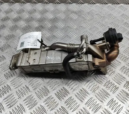 BMW 3 F30 F35 F31 EGR valve 8513691