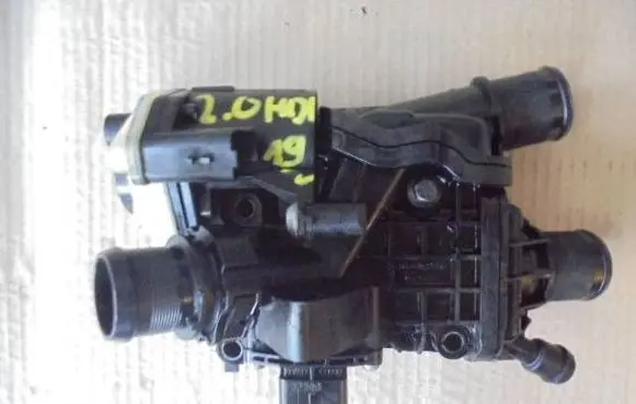 Citroen Jumper Thermostat/thermostat housing 9804160380