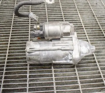 BMW 5 E60 E61 Starter motor