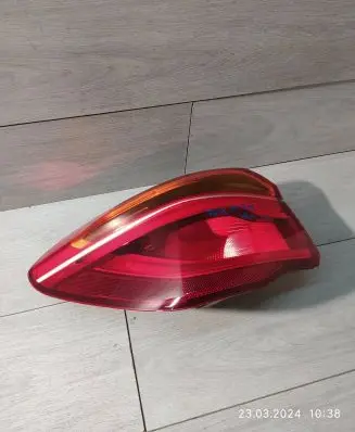 BMW X1 F48 F49 Rear/tail lights 7488545