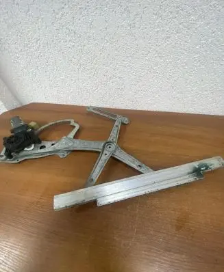 Mercedes-Benz E W210 Rear door window regulator with motor 0130821708