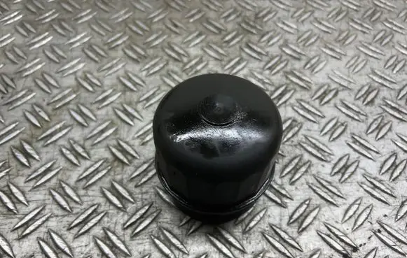 BMW 6 F06 Gran coupe Oil filter cover 70517406