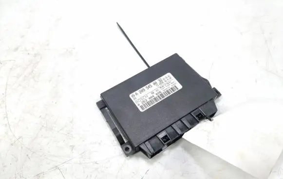 Mercedes-Benz S W220 Central body control module A2095450032PDC