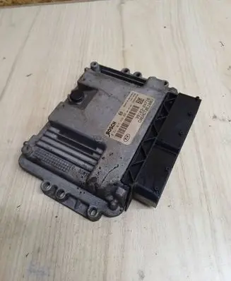 KIA Ceed Engine control unit/module 0281015438 391032A716 1039S26538
