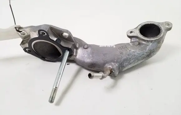 Honda CR-V EGR valve line/pipe/hose 18760-RZ0-G00