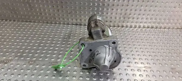 Ford Focus Starter motor AV6N-11000-GE