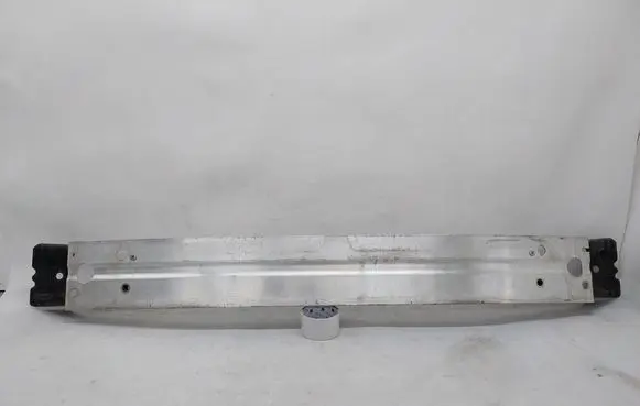 Toyota RAV 4 (XA40) Front bumper support beam 