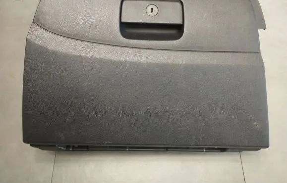 Hyundai ix35 Glove box 845402Y0009P