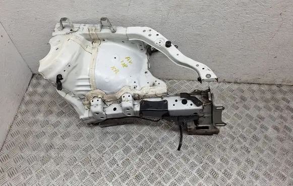 Toyota Avensis T270 Front side member 5370205080
