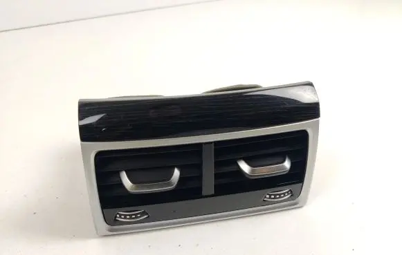 BMW X3 G01 Rear air vent grill 2851366