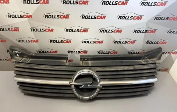 Opel Omega B1 Front grill 90491397 90459940