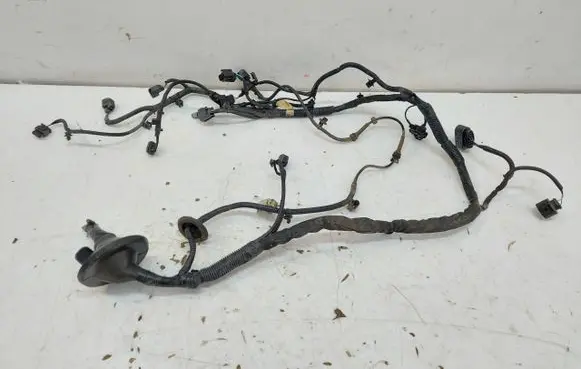 Volvo XC40 Front door wiring loom/harness boot 32200128JLK01