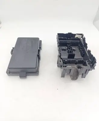 Fuse box set