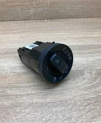 Audi A4 S4 B7 8E 8H Light switch 8E0941531C