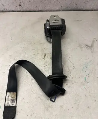 Volkswagen Golf V Front seatbelt 1K4857705AE 040947 6087165F1C
