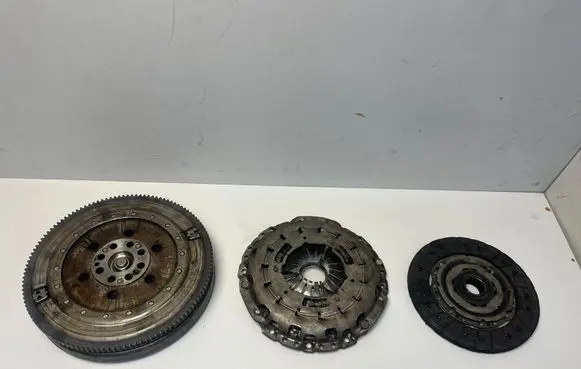 BMW 3 F30 F35 F31 Clutch set kit 8638897 7638349