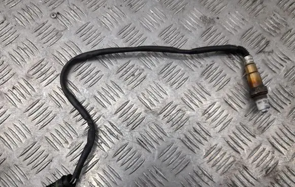 BMW 6 F12 F13 Lambda probe sensor 7526262
