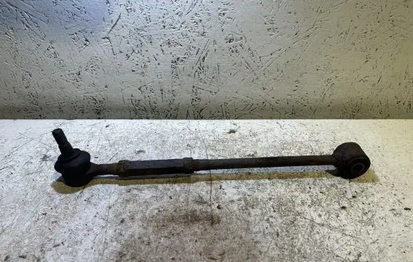 Toyota Avensis T250 Rear control arm