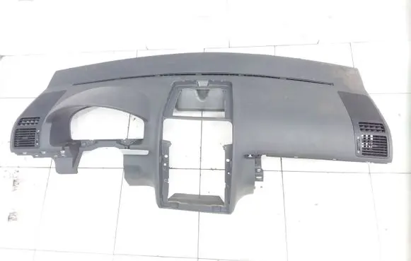 Volkswagen Touran I Dashboard 1T1857181