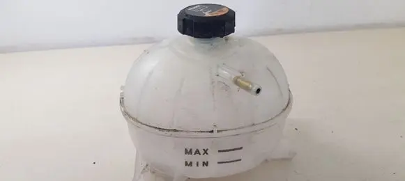 Coolant expansion tank/reservoir