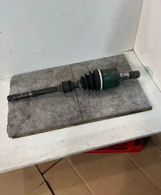 Front driveshaft