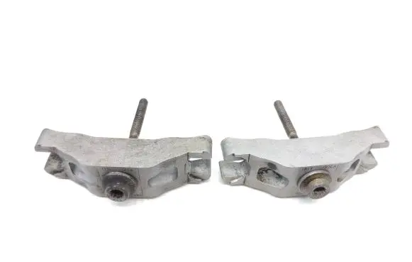 Skoda Octavia Mk2 (1Z) Fuel Injector clamp holder 03l216