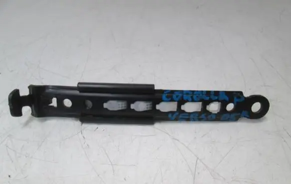 Toyota Corolla Verso AR10 Seat belt adjustment rail 