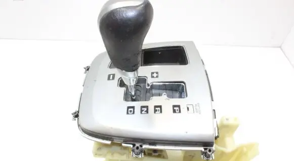 Hyundai Santa Fe Gear shifter/selector