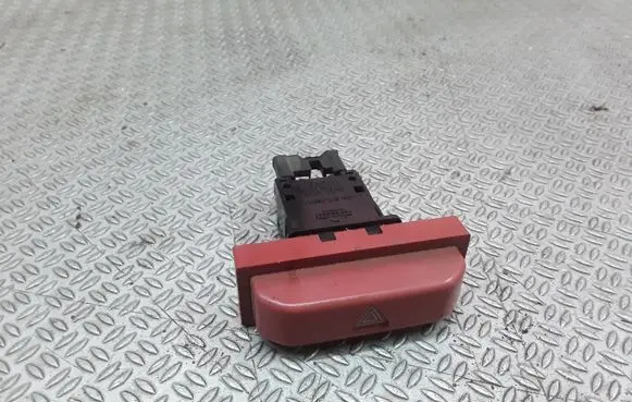 Nissan X-Trail T30 Hazard light switch
