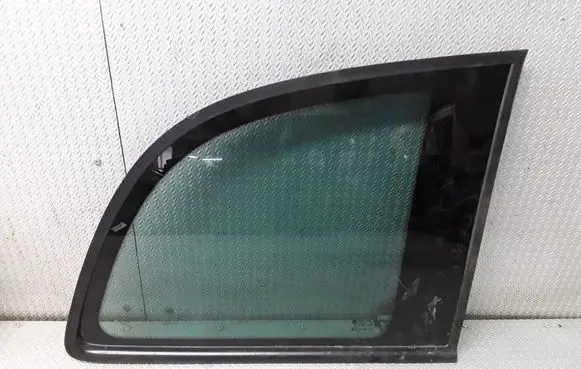Opel Zafira A Rear side window