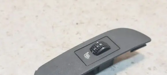 Citroen C4 I Seat heating switch 96619006XT 32419806 5201420B