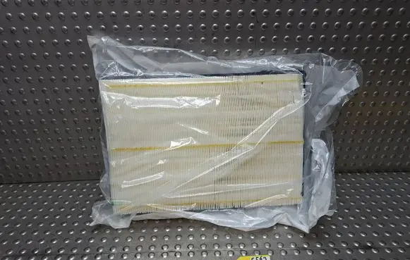 Dodge RAM 1500 DR Air filter 68441763AA