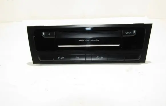 Audi A5 Sportback 8TA CD/DVD changer 8R2035666F