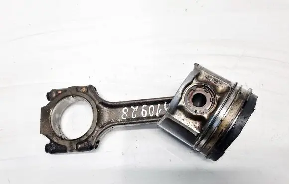 Fiat Doblo Piston with connecting rod 