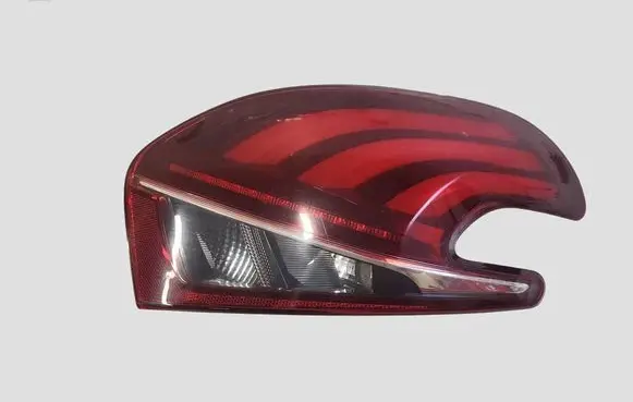 Peugeot 208 I Rear/tail lights 9825601180