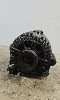 BMW X3 E83 Generator/alternator 7797660 2543236A TG15C064