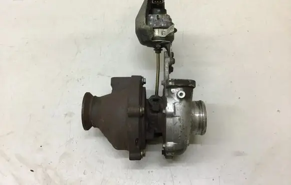 Opel Insignia A Turbo 7861371 55570748 7861370001
