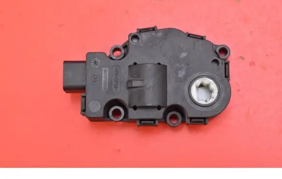 BMW X3 F25 Air flap motor/actuator EFB436