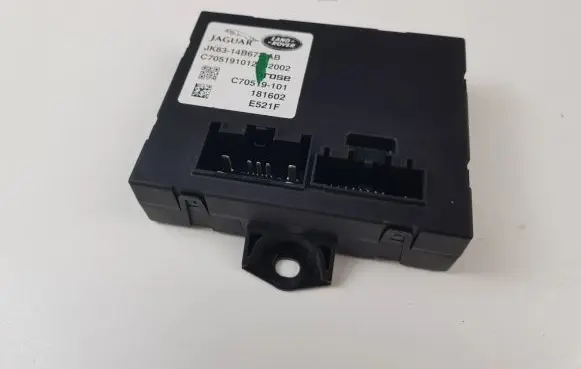 Jaguar F-Pace Tailgate/trunk control unit/module JK8314B673AB