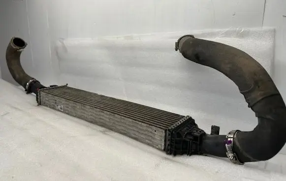Audi A4 S4 B8 8K Intercooler radiator 8K0145805G 8K0145709H