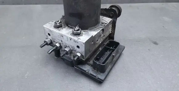 Audi A5 8T 8F ABS Pump 8K0907379BF 8K0614517ED 0265236348