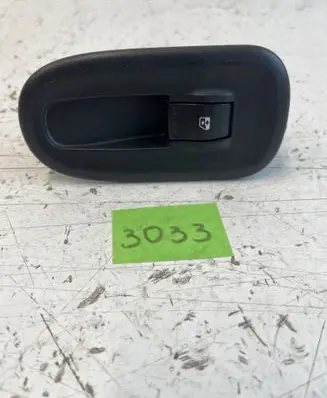 Renault Master III Electric window control switch 8200548968 1007478