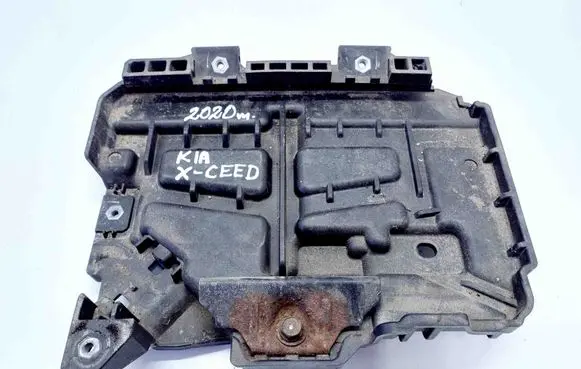KIA Xceed Battery box tray 37150J7600