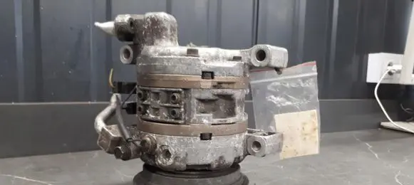 Nissan Micra Air conditioning (A/C) compressor (pump) 9260067B03