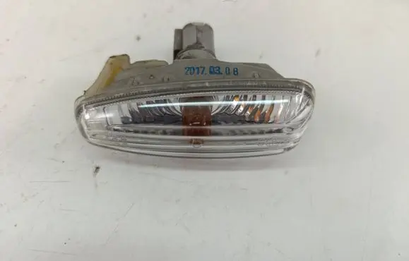 KIA Rio Front fender indicator light 923031W