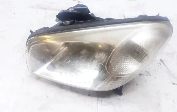 Toyota RAV 4 (XA20) Headlight/headlamp