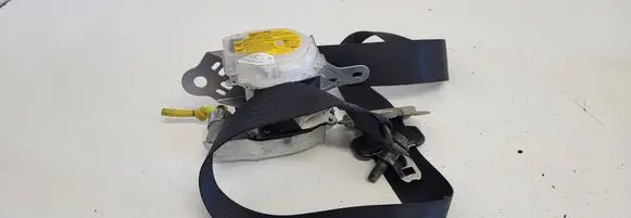 Toyota Corolla Verso E121 Front seatbelt L153004 051202
