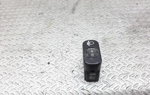 Mercedes-Benz Sprinter W901 W902 W903 W904 Headlight level height control switch 0005444831